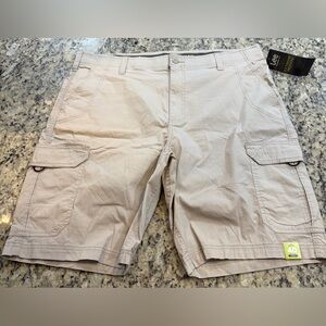 Lee Men's Cargo Shorts - Light Beige